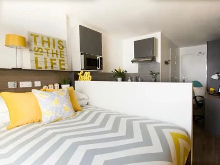 Standard Penthouse - Photo 3