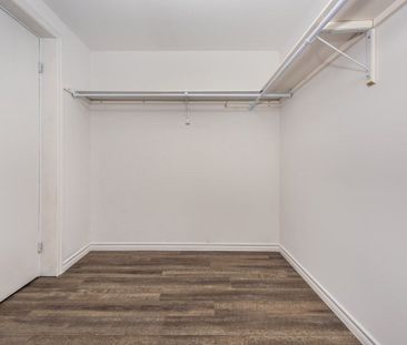 For Lease - 177 Browning Trail Unit# Back, Barrie, Ontario - Photo 4