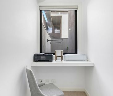 LIGHT FILLED APARTMENT WITH TWO OUTDOOR RETREATS - FLEXIBLE LEASE T... - Photo 1