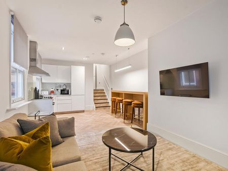 Lewisham Residence, 46 Thurston Rd, London SE13 - Photo 3