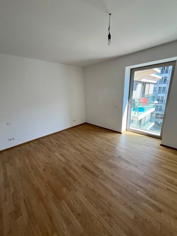 Zweitbezug! 2 Zimmer Wohnung mit Balkon in Friedrichshain! - Foto 2