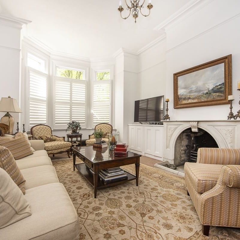 6 bedroom semi-detached house to rent - Photo 1