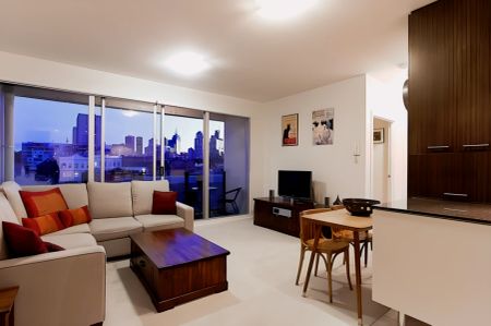 2 Bed, 1 Bath - Photo 3