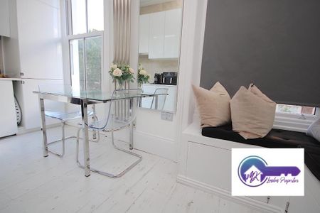 1 Bedroom Room in Flat Share To Rent - Photo 3