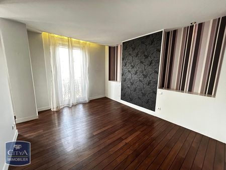 Location Maison 6 pièces 198m² MONT DE MARSAN 40000 - Photo 2