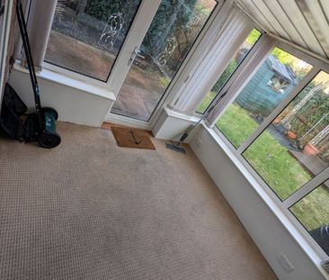 St. Clares Avenue, Fulwood, Preston - Photo 2