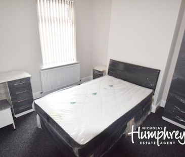 3 bedroom house share to rent - Photo 3