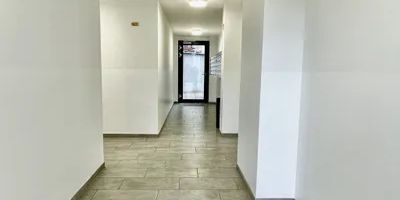 AB SOFORT BEZIEHBAR! Wohnen in Floridsdorf - 2-Zimmerwohnung +Terrasse - Nähe Shopping City Nord & Klink Floridsdorf! - Photo 3