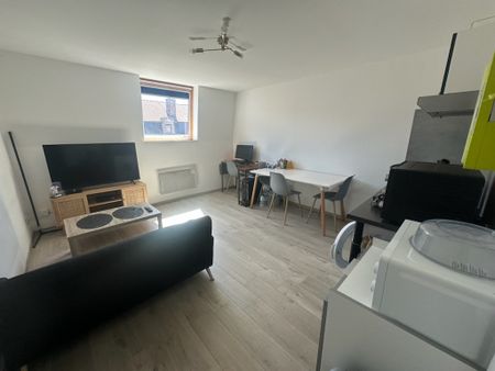 Location Appartement 1 pièce 23m² VALENCIENNES 59300 - Photo 3