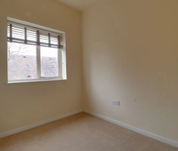 4 bed semi-detached house to rent in Shropshire Street, Market Dray... - Photo 6