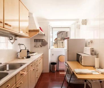 1-bedroom apartment for rent in Setúbal, furnished, pets allowed - Photo 2