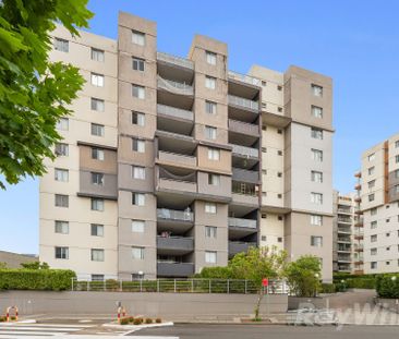Great One Bedroom Unit - Photo 1
