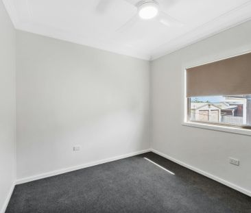 Three Bedroom Home - Photo 5