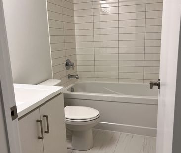 For Lease - 131 HONEYCRISP Crescent Unit# 209, Vaughan, Ontario - Photo 3