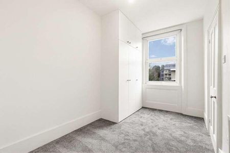 The Avenue, Beckenham, BR3 - Photo 2