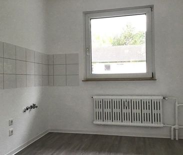 Hier macht wohnen Spaß: bezugsfertige 3-Zimmer-Wohnung im Grünen! - Photo 5