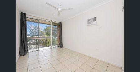 Coastal 2-Bedroom Apartment - Photo 3