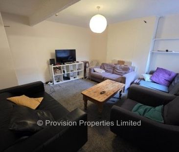 8 Bedroom House Brudenell Road - Photo 6