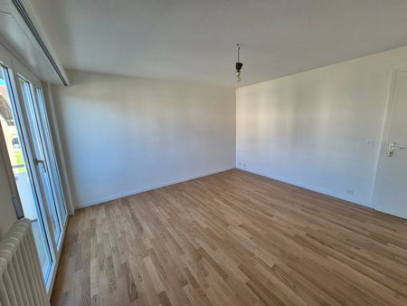 Appartement neuf de 4 pièces avec balcon à Bercher - Foto 2