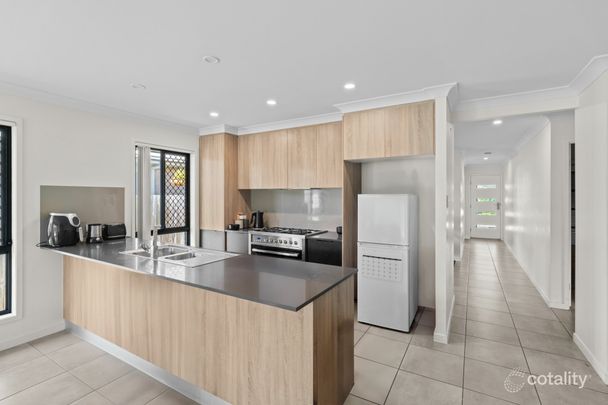 Modern Family Home! - Photo 1