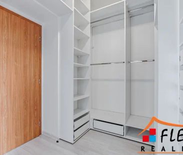 Pronájem moderního bytu s nadstandardní lodžií v centru Ostravy, OV... - Photo 4