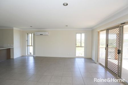 Modern Family Home with Huge Yard & Side Access! - Photo 2