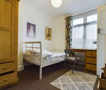 Milner Road, Brighton, BN2 - Photo 6