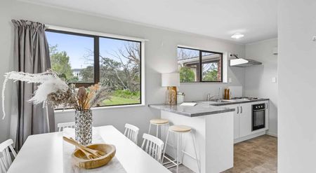 Paraparaumu Beach - 2 bedrooms - Photo 4