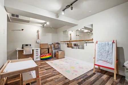 For Lease - 373 Starwood Drive, Guelph, Ontario - Photo 4