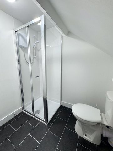 1st Floor, Room 1 - Photo 5