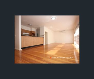 2/47 Gilmour Road, Bentleigh, Vic 3204 - Photo 3