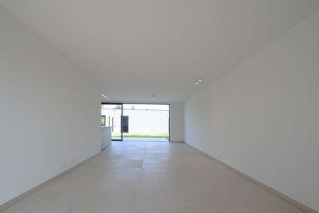 Luxueus afgewerkte nieuwbouwwoning met 3 slaapkamer te Jonkerhove - Photo 2