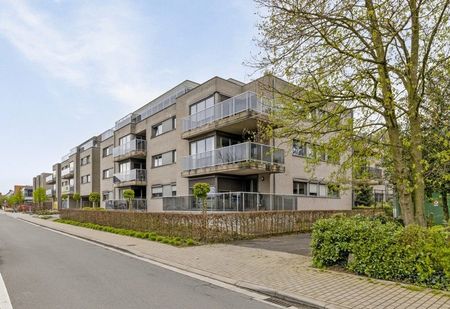 Recent appartement in mooie omgeving nabij het centrum van Belsele - Photo 5