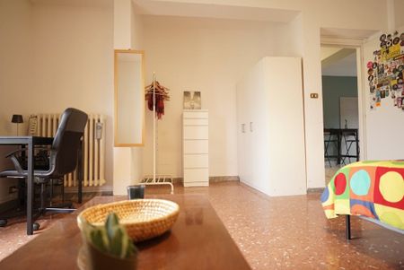 Via Calpurnio Fiamma, Rome, Lazio 00175 - Photo 4