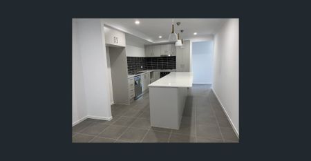 Premium Duplex Living - Photo 4