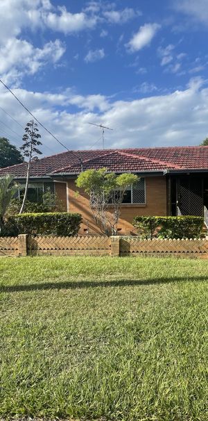 40 Ella Street, Redcliffe QLD 4020 - House For Rent - $610 | Domain - Photo 2