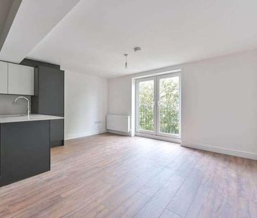 Peckham Rye, Peckham Rye, SE15 - Photo 1