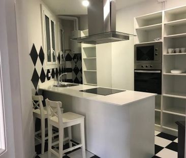 Ronda de Sant Antoni, Barcelona, Catalonia 08001 - Photo 2