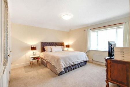 Wadhurst - Photo 4