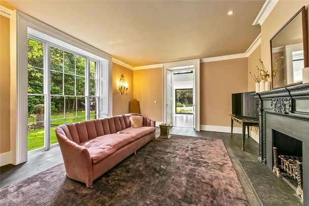 5 bedroom detached house to rent - Photo 1