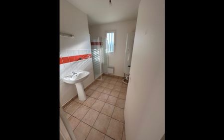 Location Maison 3 pièces 69 m² la chatre- langlin - Photo 5