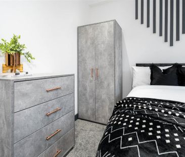 1 bedroom in a house share to rent - Photo 6