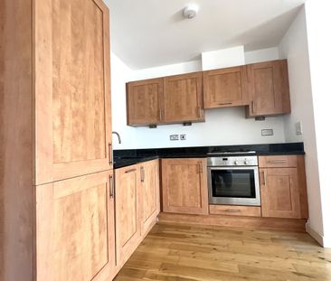 1 bed Flat in 185 Stoke Newington High Street , London, N16 0LH - Photo 6