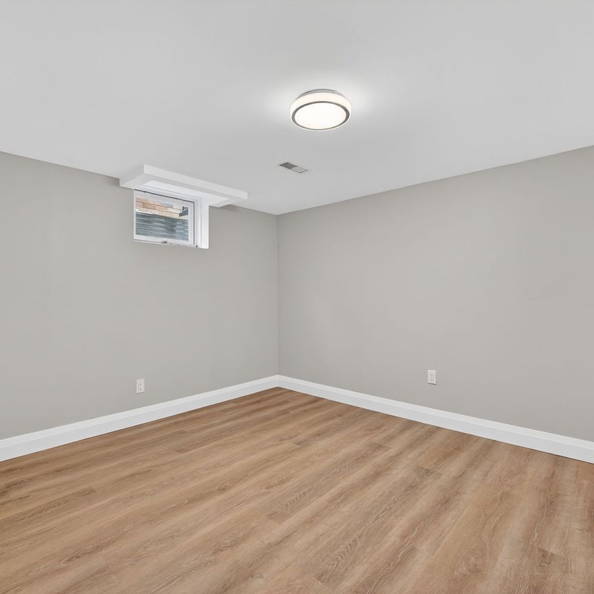 For Lease - 13 Michelle Drive Unit# Lower, Barrie, Ontario - Photo 1