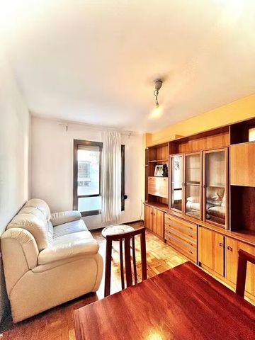 Carrer de Nàpols, Barcelona, Catalonia 08018 - Photo 4