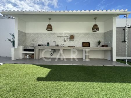 6 room luxury Detached House for rent in Pilotos, Almada, Distrito de Setúbal - Photo 2