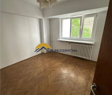 Calea Victoriei- Radisson Apartament 4 camere Spatios-Luminos - Photo 1
