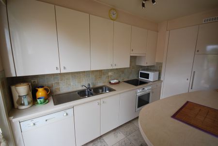 DUPLEX DAK APPARTEMENT NABIJ CENTRUM ROESELARE - Foto 4