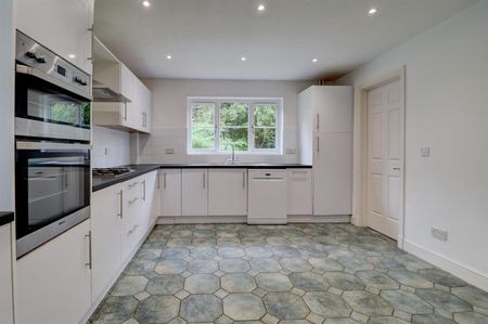Casita Grove, Kenilworth - Photo 5