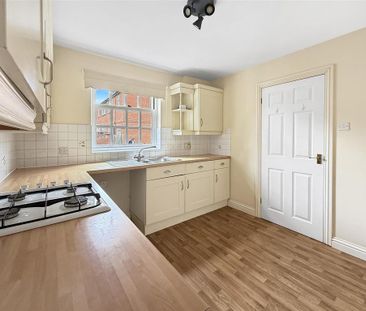 3 bedroom link detached house to rent - Photo 6